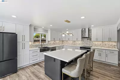 6311 Belmont Pl, Stockton, CA 95207 - Photo 16