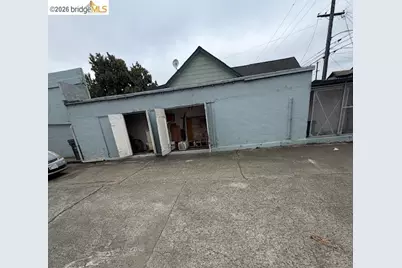 930 Pine, Oakland, CA 94607 - Photo 1