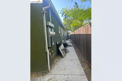 1231 Arcade Blvd, Sacramento, CA 95815 - Photo 18