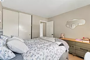3349 Solomon Ln, Alameda, CA 94502 - Photo 14