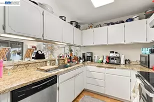 3349 Solomon Ln, Alameda, CA 94502 - Photo 8