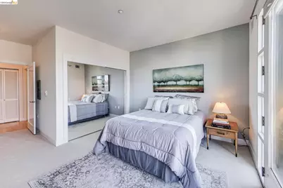 585 9th St #441, Oakland, CA 94607 - Photo 6