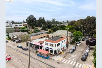 4935 Shattuck Ave, Oakland, CA 94609 - Photo 20