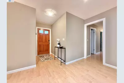 8525 Ousley Dr, Gilroy, CA 95020 - Photo 4