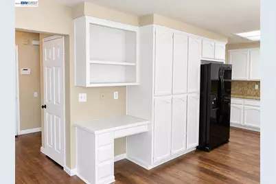 1825 Mark Mead Ln, Modesto, CA 95356 - Photo 8