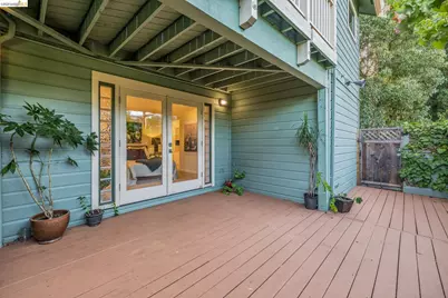 1648 Francis St, Crockett, CA 94525 - Photo 42