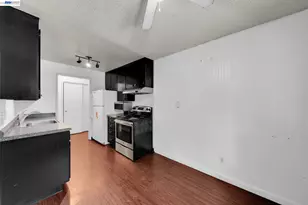 4332 Pacific Ave, Stockton, CA 95207 - Photo 10