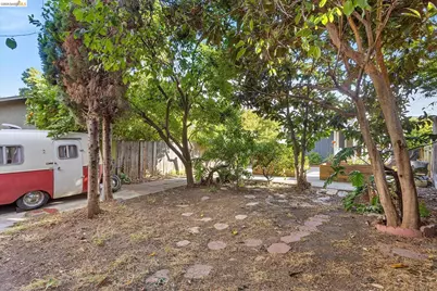 2832 Brookdale Ave, Oakland, CA 94602 - Photo 38