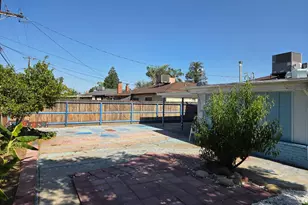 3823 Donner Ave, Fresno, CA 93726 - Photo 16