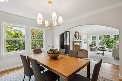 8 Hopkins Ct, Berkeley, CA 94706 - Photo 14