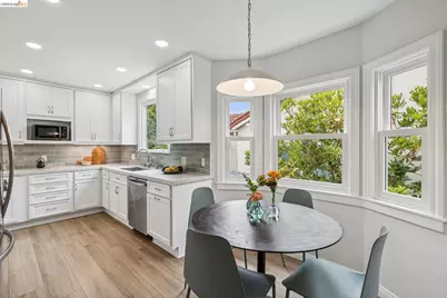 8 Hopkins Ct, Berkeley, CA 94706 - Photo 16