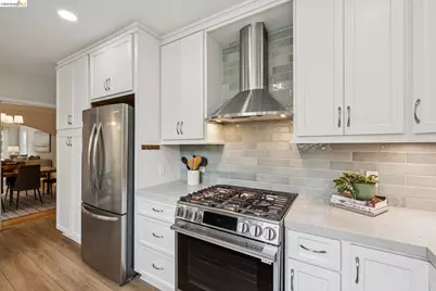 8 Hopkins Ct, Berkeley, CA 94706 - Photo 22
