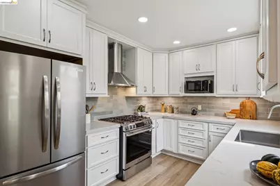 8 Hopkins Ct, Berkeley, CA 94706 - Photo 20