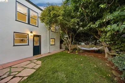 8 Hopkins Ct, Berkeley, CA 94706 - Photo 52