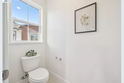 1216 Walters Ct, Concord, CA 94520 - Photo 60