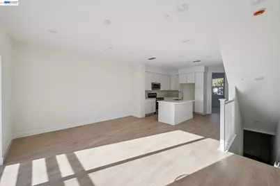 1216 Walters Ct, Concord, CA 94520 - Photo 12
