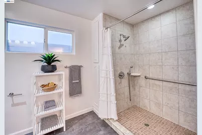 77 Clifton Dr, Daly City, CA 94015 - Photo 24