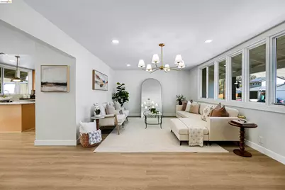 31871 Kennet St, Hayward, CA 94544 - Photo 2