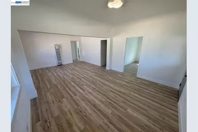 1331 Park Street, Stockton, CA 95205 - Photo 2