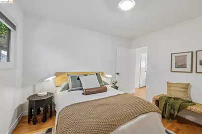 4614 Fairbairn Ave, Oakland, CA 94619 - Photo 22