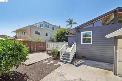 4614 Fairbairn Ave, Oakland, CA 94619 - Photo 42