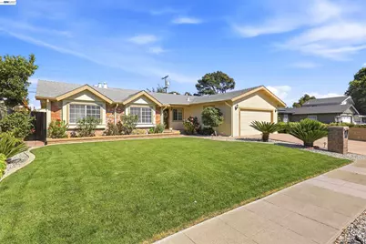 8657 Davona Dr, Dublin, CA 94568 - Photo 2