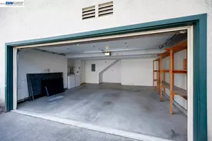 114 Lagunaria Ln, Alameda, CA 94502 - Photo 32