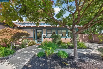 3402 Hall Ln, Lafayette, CA 94549 - Photo 2