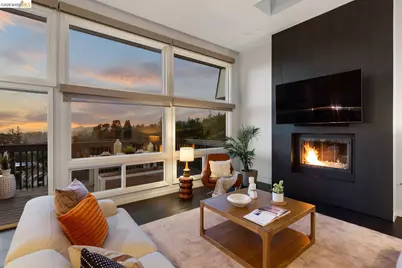 6305 Melville Dr, Oakland, CA 94611 - Photo 52