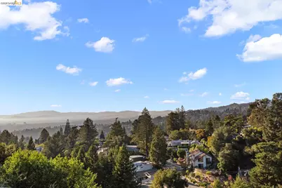 6305 Melville Dr, Oakland, CA 94611 - Photo 40