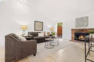 2412 Sequoia Dr, Antioch, CA 94509 - Photo 6