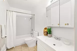 2412 Sequoia Dr, Antioch, CA 94509 - Photo 14