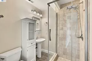 1298 Almar St, Concord, CA 94518 - Photo 30