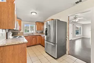 1298 Almar St, Concord, CA 94518 - Photo 14