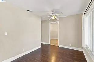 1298 Almar St, Concord, CA 94518 - Photo 12