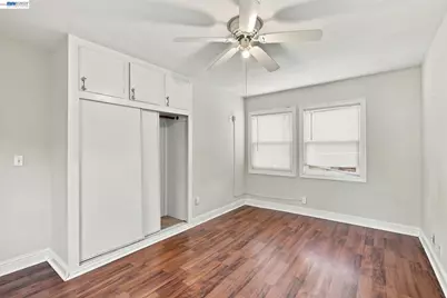 1298 Almar St, Concord, CA 94518 - Photo 24