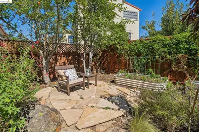 1909 San Antonio Ave, Berkeley, CA 94707 - Photo 46