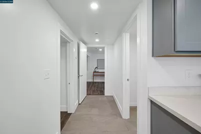 1300 Kains Ave, Berkeley, CA 94702 - Photo 46