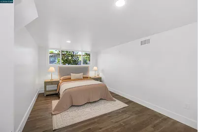 1300 Kains Ave, Berkeley, CA 94702 - Photo 52