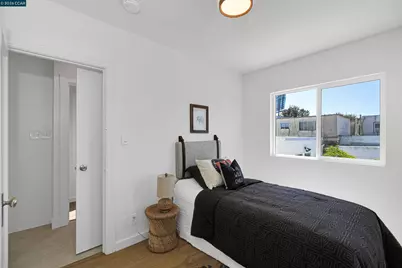 1300 Kains Ave, Berkeley, CA 94702 - Photo 34