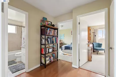 3054 Bona St #D, Oakland, CA 94601 - Photo 12