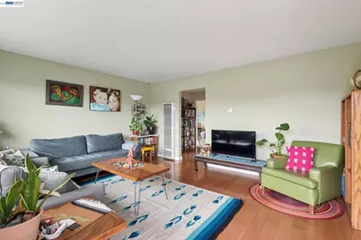 3054 Bona St #D, Oakland, CA 94601 - Photo 2