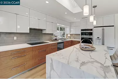 3674 Rossmoor Pkwy #7, Walnut Creek, CA 94595 - Photo 14