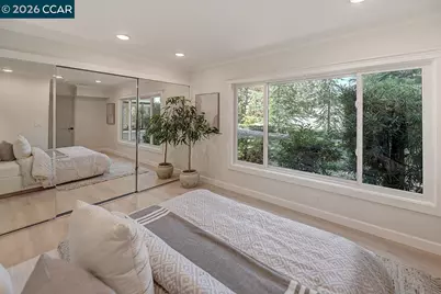 1140 Fairlawn Ct #2, Walnut Creek, CA 94595 - Photo 22