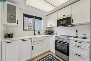 2 Lakeview Ct, Novato, CA 94947 - Photo 6