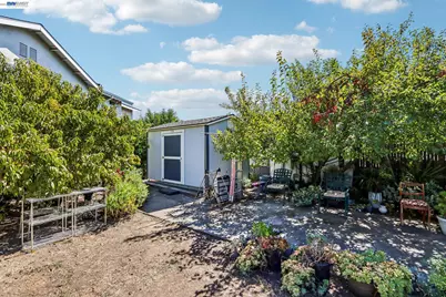 360 I St, Livermore, CA 94551 - Photo 42