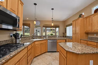 1117 Burghley Ln, Brentwood, CA 94513 - Photo 18