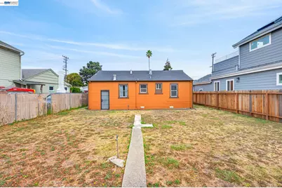 5616 Alameda Ave, Richmond, CA 94804 - Photo 22