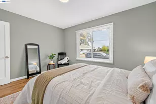 5616 Alameda Ave, Richmond, CA 94804 - Photo 14