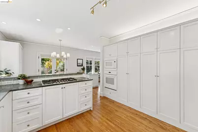 12 Brookside Ave, Berkeley, CA 94705 - Photo 44